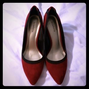 Liz Claiborne sz 9 red & black heels